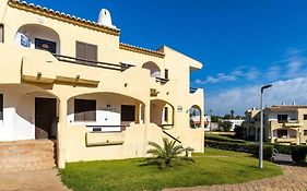 Lovely One Bedroom Apartment In Alvor